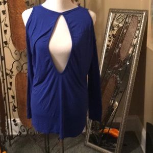 Cobalt blue top